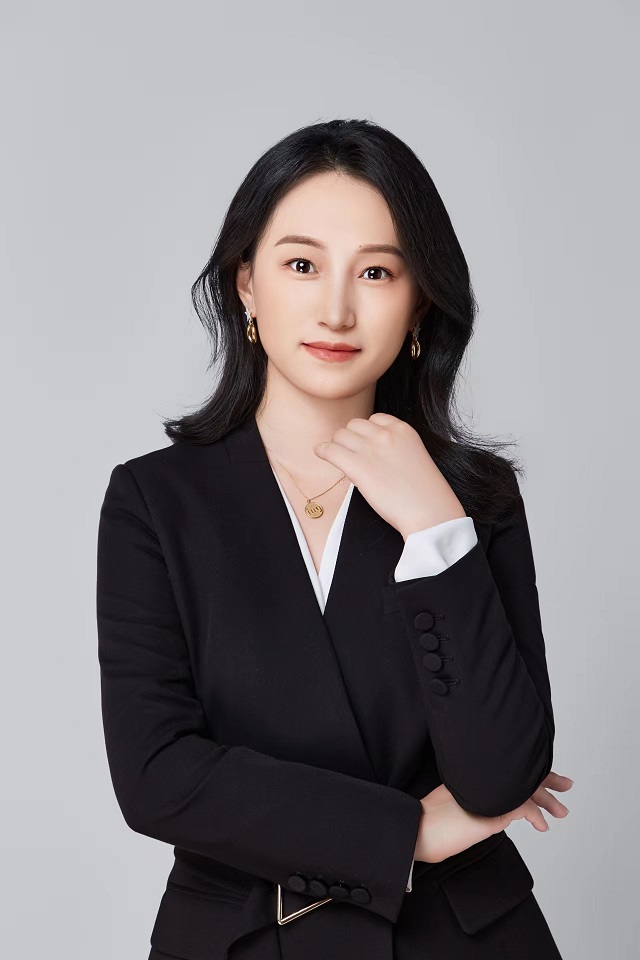 王玮玮1.jpg